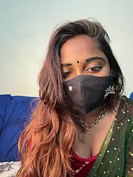 Srivalli_telugu Show in webcam