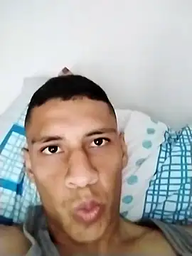 Yordiparra Adlı Modelin Canlı XXX Sohbeti