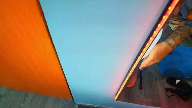 Онлайн чат XXX DaveParker_