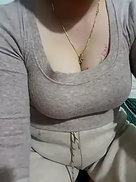 Chat +18 de Emily-lonely ao vivo