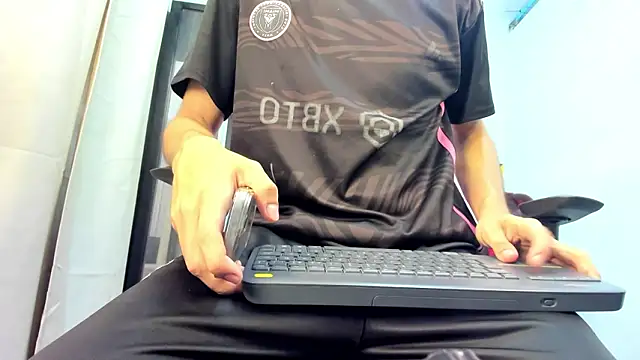 Bad_bunnyy_ 在線直播表演