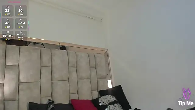 Titan_Moreno_ 라이브 XXX 채팅