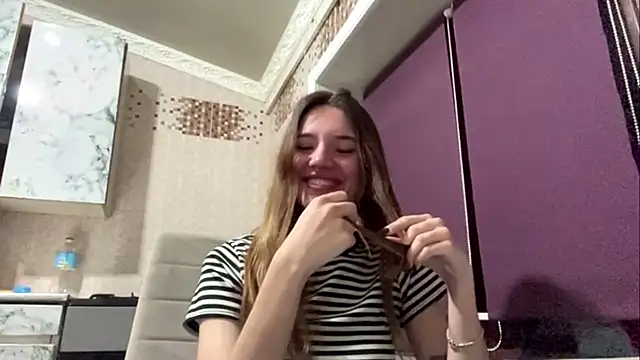 Lili_Kilian's Webcam Show