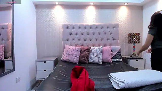 Chat XXX en directo de NatyQueen_