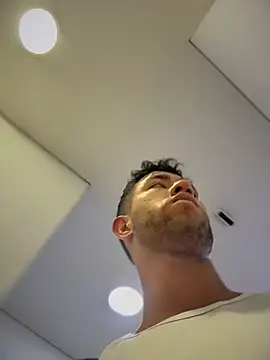 liam_bronw 在線直播表演