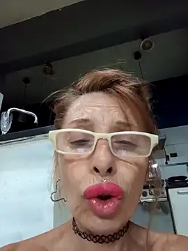 FrozenWaffle Chat XXX in diretta