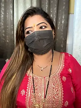 Chat +18 de Geet-Punjaban ao vivo