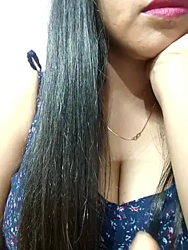 Chat XXX en directo de Sharvari-Wagh