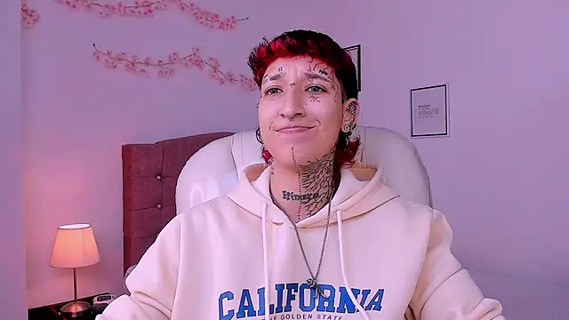 Luci_Rose's Live XXX Chat