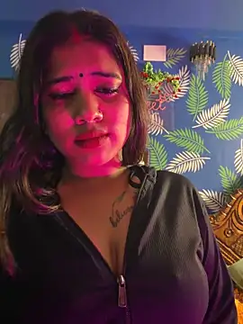 V-Hot-Sweti live XXX chat