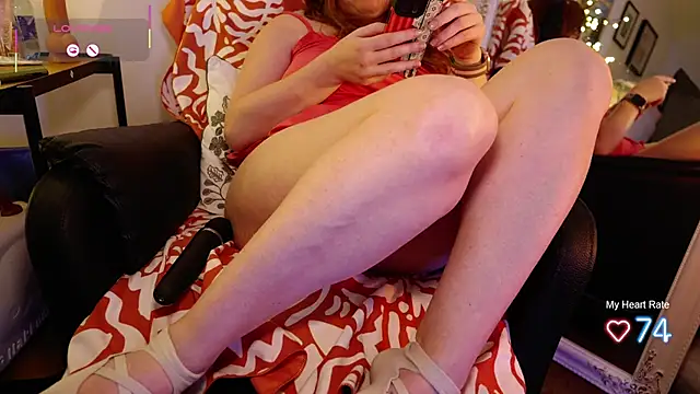 Онлайн чат XXX GingerAleMILF