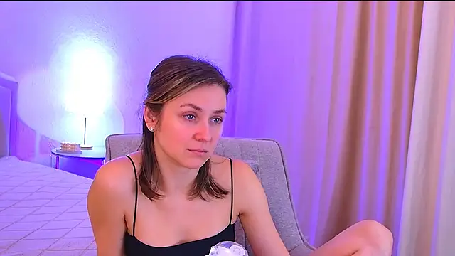 Онлайн чат XXX EmeraldGlow