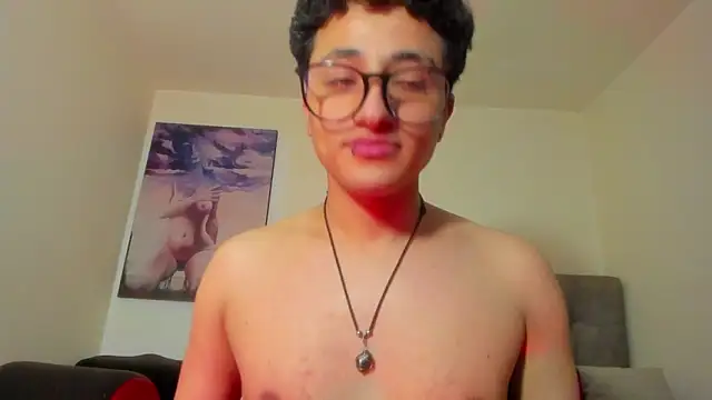 Chat XXX en directo de Adonibaskerville4