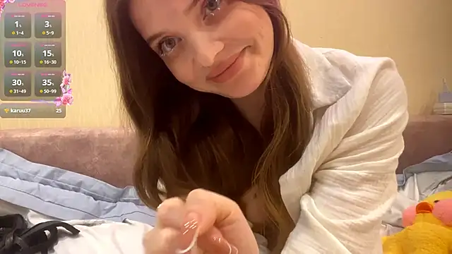 Chat XXX en directo de TracyDenoon