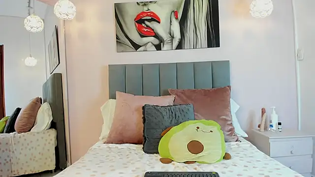 PriscilaCooper's Live XXX Chat