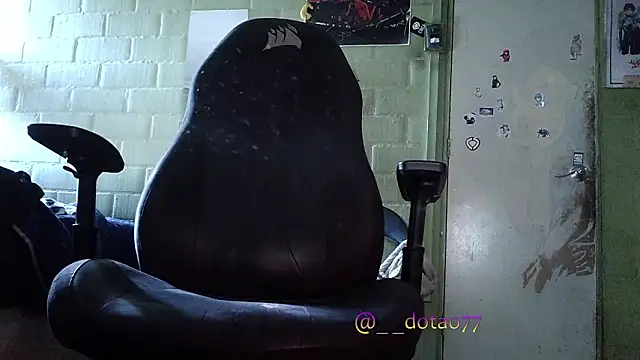 doTao7 élő XXX-chatje