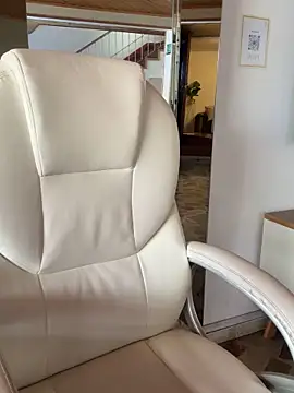 Chat +18 de Isabella18_pink ao vivo