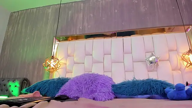 Foxxy_DollのライブXXXチャット