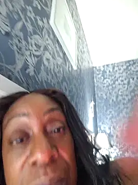 Chat +18 de Ebony-SultryX ao vivo