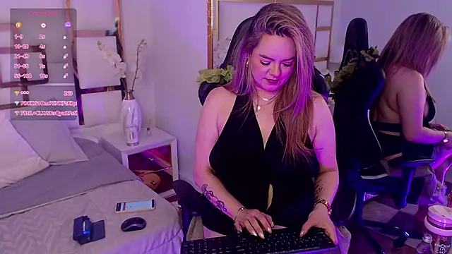 AvaMiia Live XXX Chat