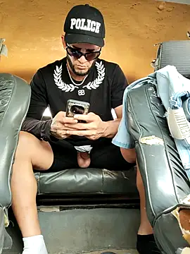 دردشة PIGHIGHDIRTY_p0 الجنسية المباشرة