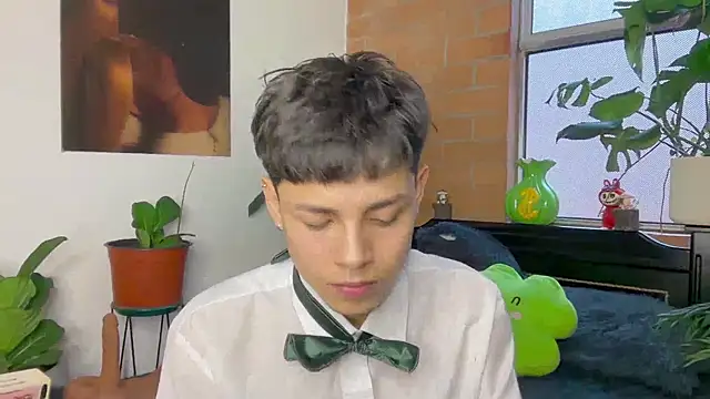 Andy_Belier23 – Live XXX-chat