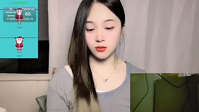 woaiqinqin Chat XXX in diretta