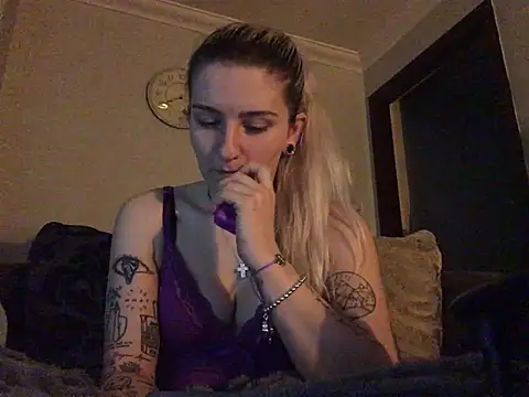 Chat XXX en directo de xxamyleighxx