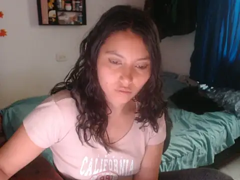 HannaKlein élő XXX-chatje