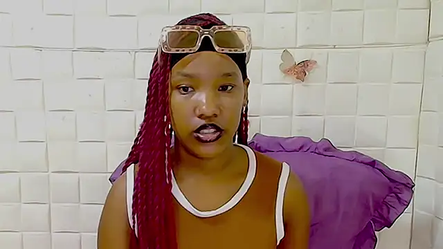 EroticSexyPrada's Live XXX Chat