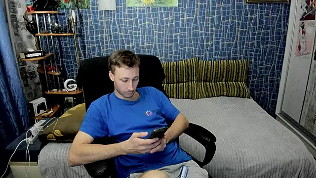 CuteBoy228のウェブカメラショー