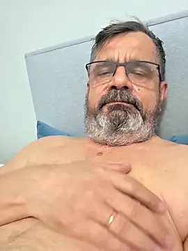 Show modela Axer1960 na web-kameri