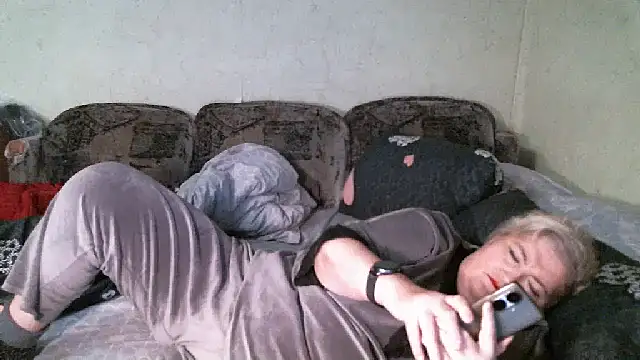 Lana555 Adlı Modelin Canlı XXX Sohbeti