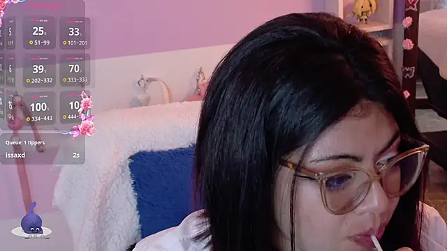 Catwhite_のライブXXXチャット