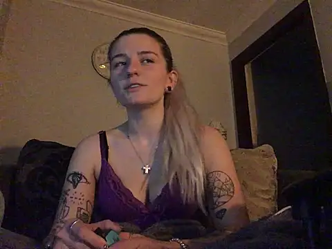 Chatroom XXX en direct de xxamyleighxx