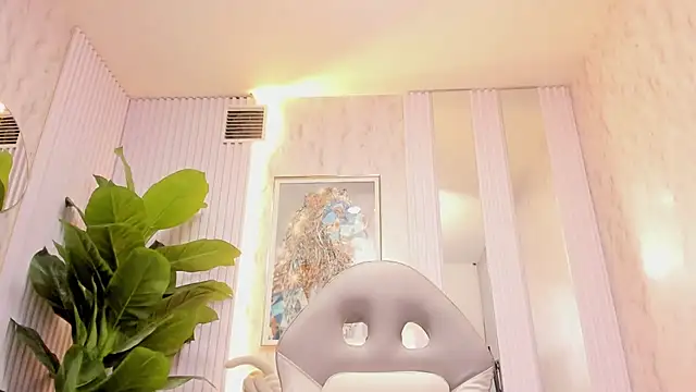 naughty_milf4u_ 即時 XXX 聊天