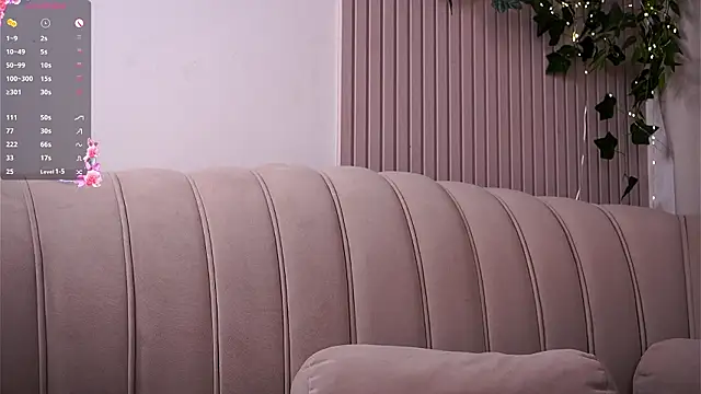 KarmenRasey লাইভ XXX চ্যাট