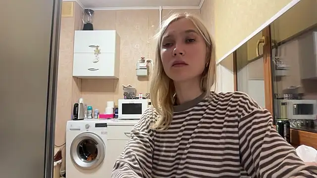 AngelJeni's Webcam Show