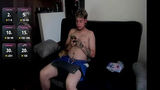 lunaa_rayy420 即時 XXX 聊天