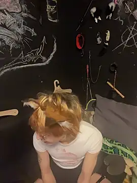 PurrfectSin69 即時 XXX 聊天