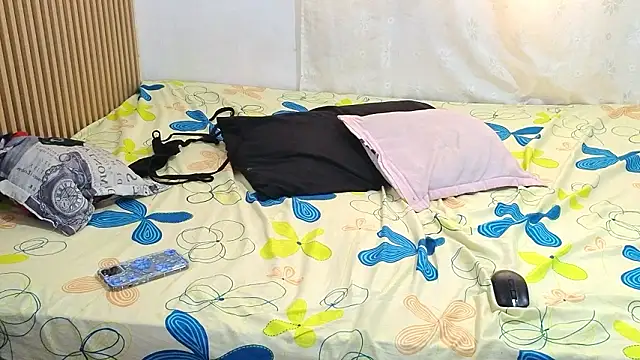 Show modela Tatyloverx na web-kameri