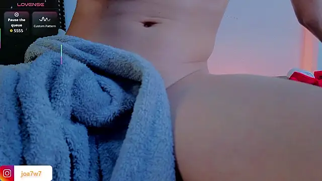 Show modela Levii_Ackermann na web-kameri