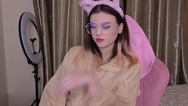 HanaMitsuri's Live XXX Chat