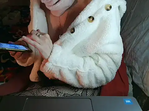 Онлайн чат XXX VeneRed