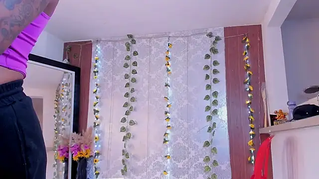 kelly_thomson 라이브 XXX 채팅