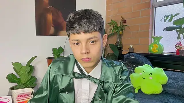 Andy_Belier23のウェブカメラショー