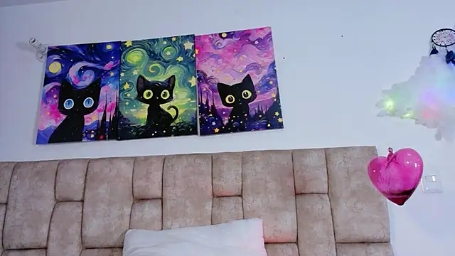 MiiaBlumm_ Webcamshow