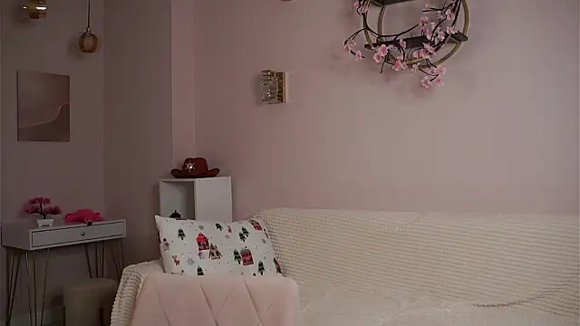 SunnivaCovil Live XXX-Chat