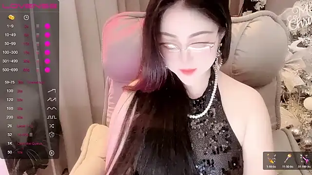 Monica-666888- Show Webcam