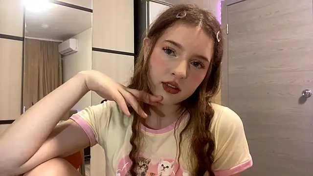 MillyHowden Live XXX-chat
